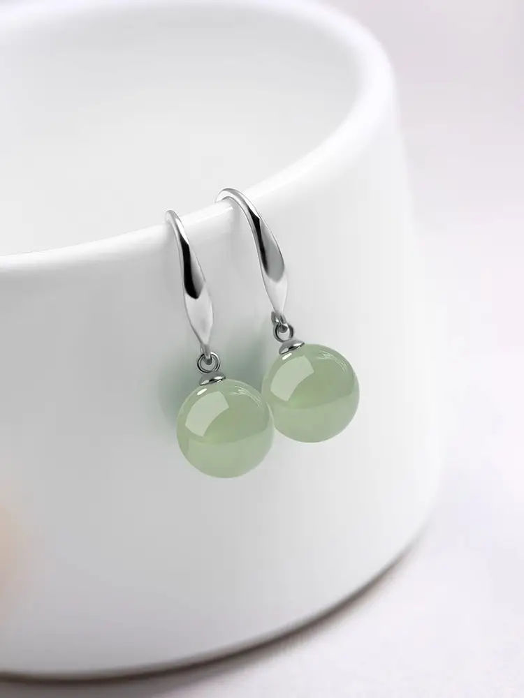 Natural Hetian Jade Half Hole Beads Factory Wholesale — feature 2