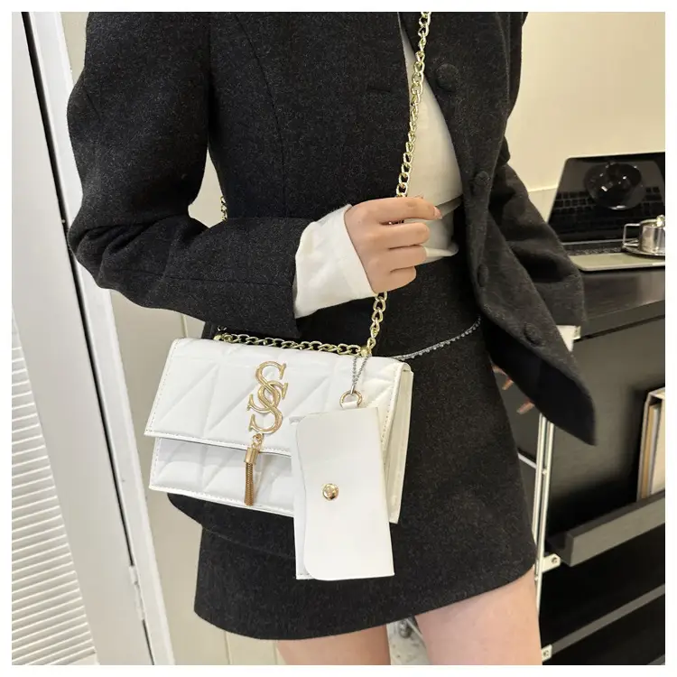 Black Chain Crossbody Bag for Women 2024 Spring - Image 6