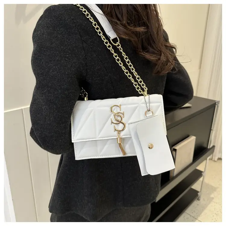Black Chain Crossbody Bag for Women 2024 Spring — feature 22