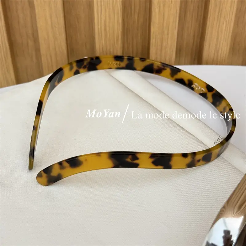 Korean Style Acetate Headband for Women 2024 - Image 3