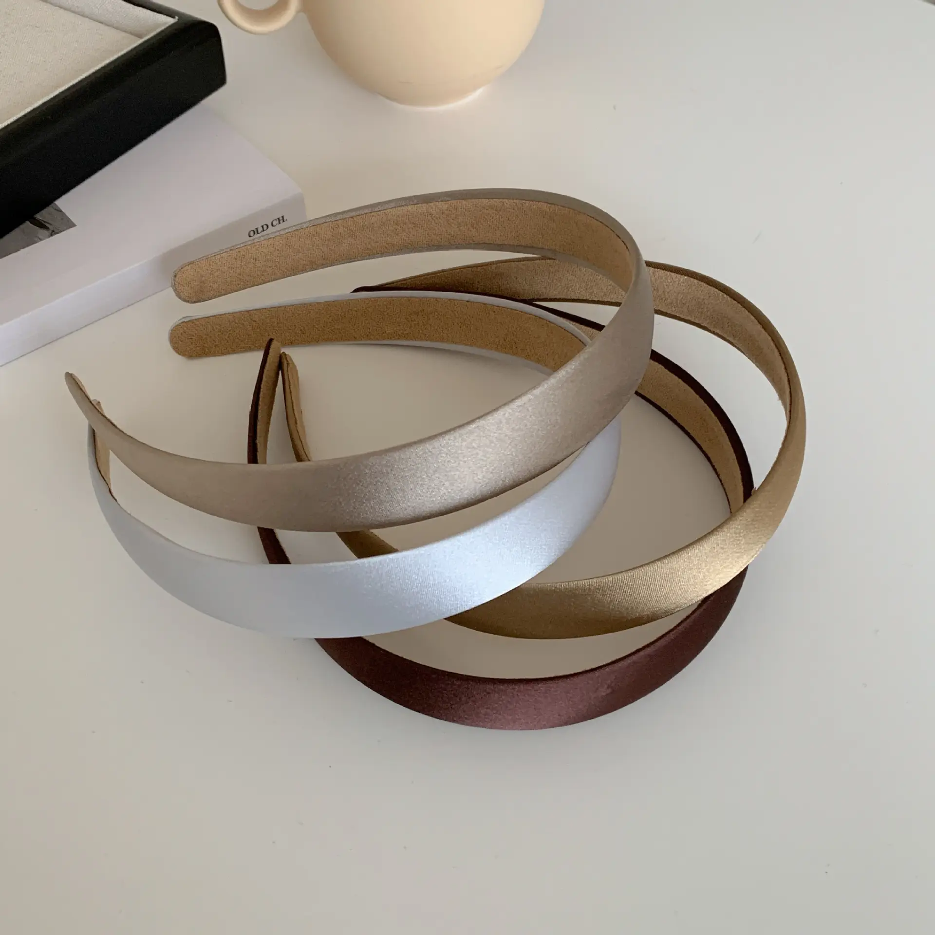 Korean Style Satin Headband for Women's Outing Hairpin - Image 7