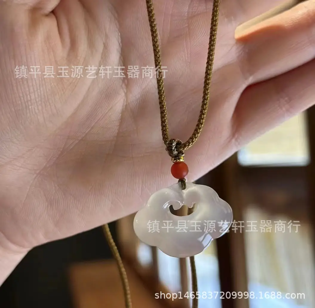 Women's White Agate Xiangyun Lock Necklace with Red Stone — feature 2
