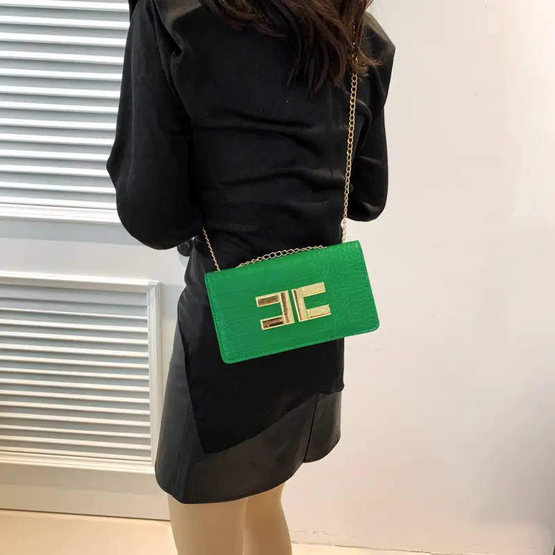 Korean Style Black Chain Crossbody Bag for Women