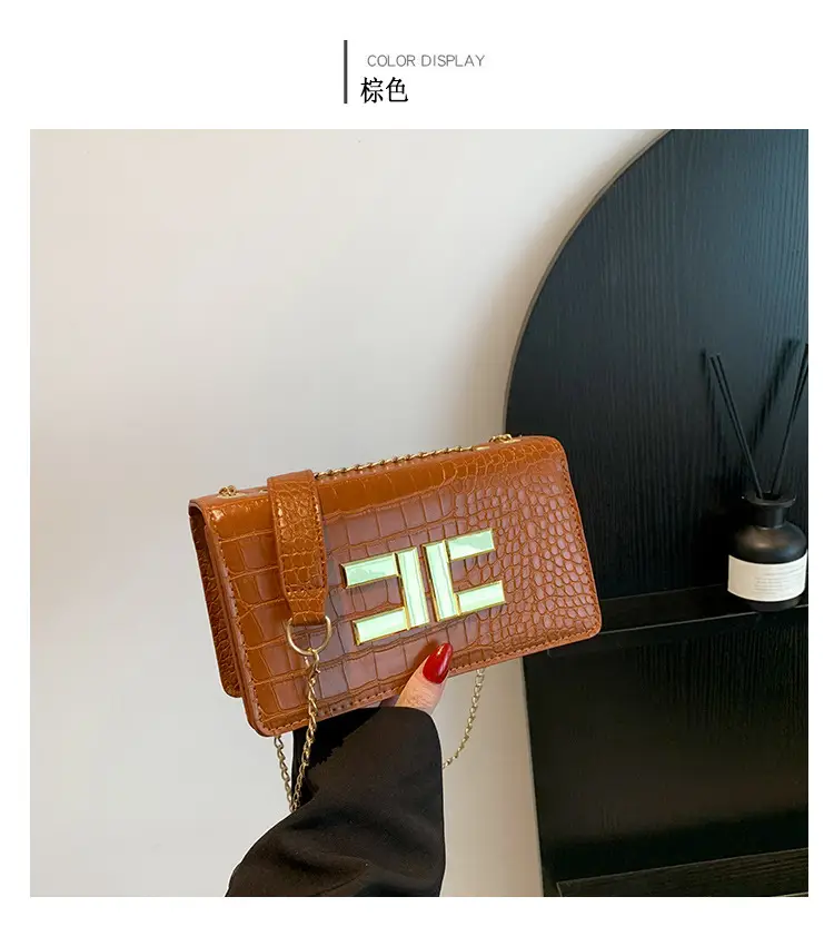 Korean Style Black Chain Crossbody Bag for Women — feature 13