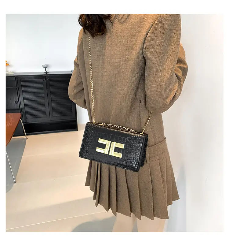 Korean Style Black Chain Crossbody Bag for Women — feature 20