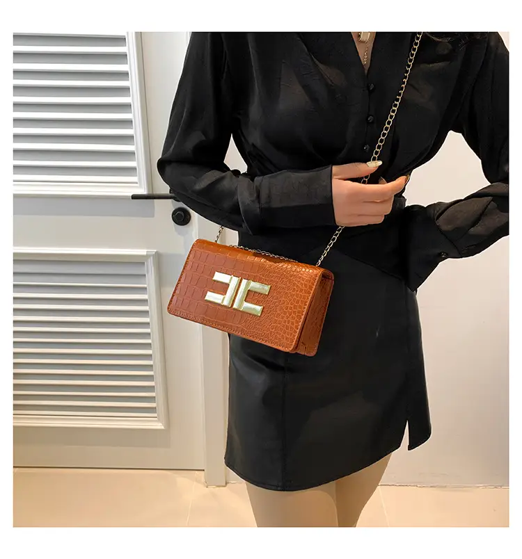 Korean Style Black Chain Crossbody Bag for Women — feature 21