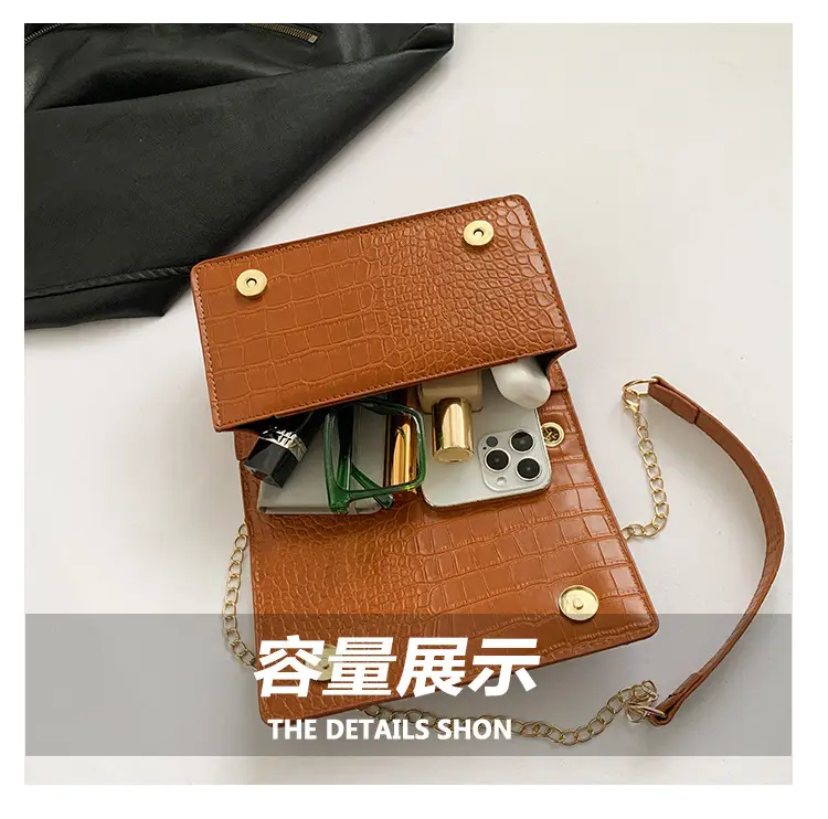 Korean Style Black Chain Crossbody Bag for Women — feature 7