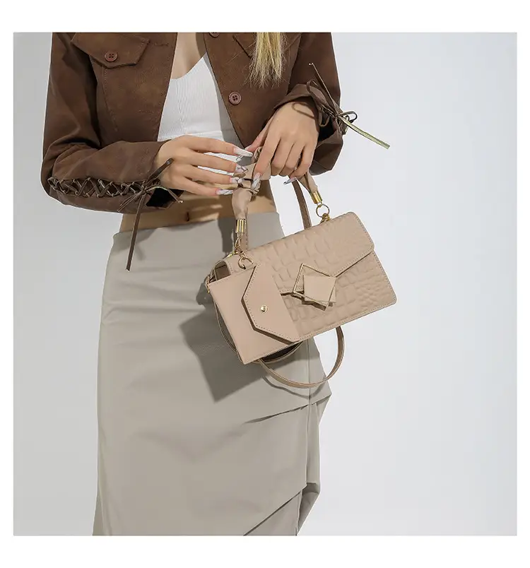 Women Korean Style Green Quilted Shoulder Bag 2024 — feature 27