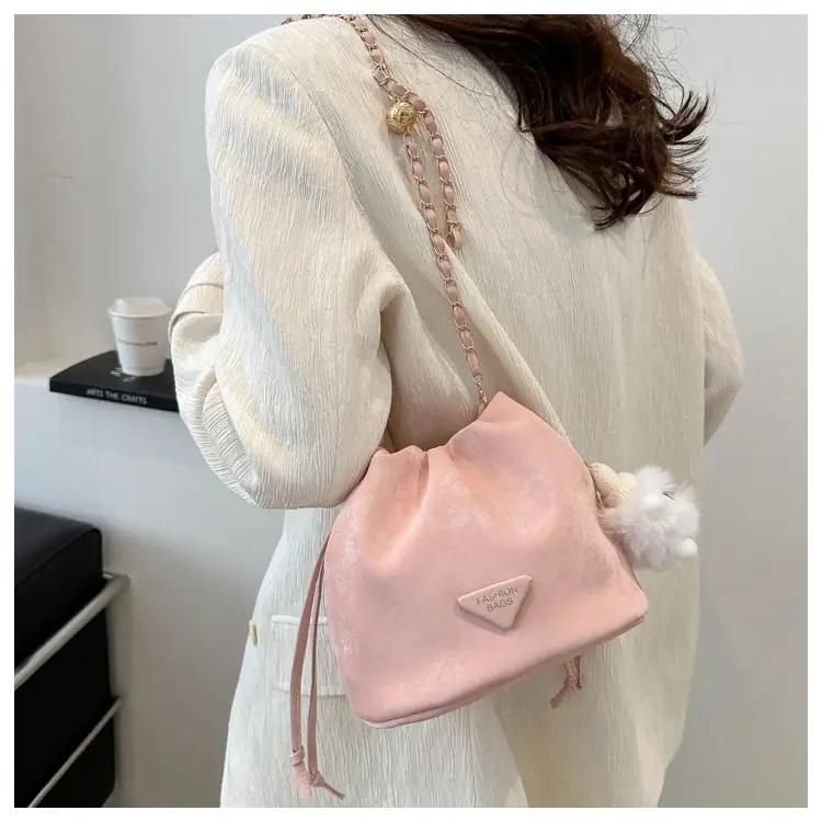 Pink Drawstring Shoulder Bag for Women 2024 Spring — feature 14
