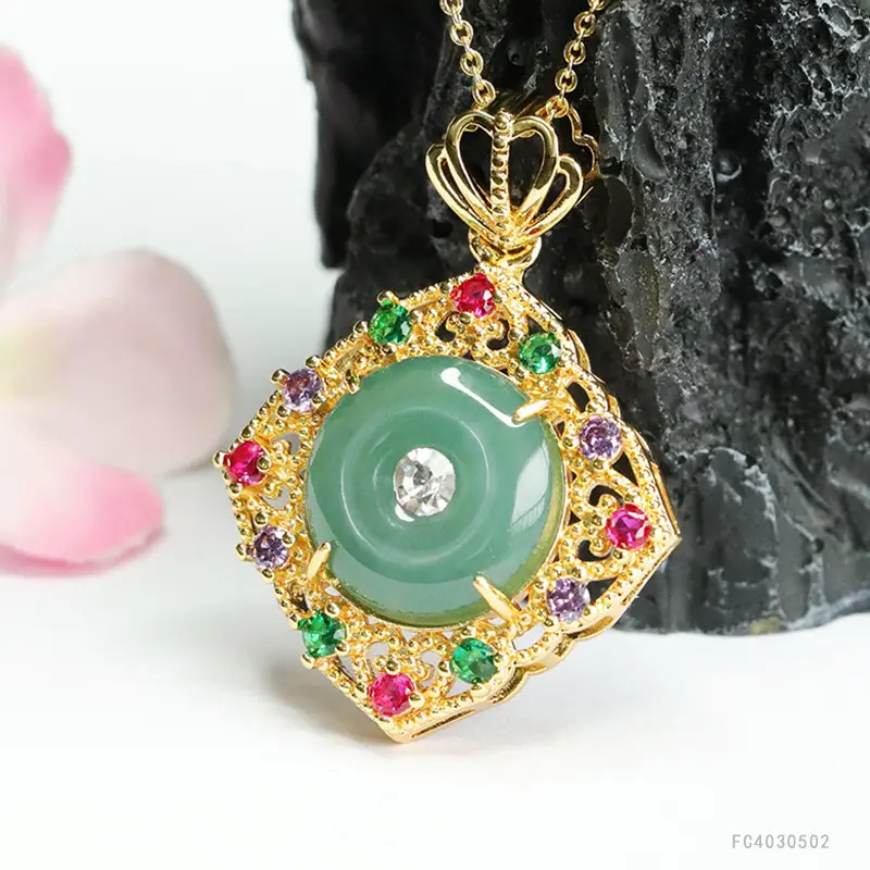 Guan Yu Jade Pendant Necklace with Safety Buckle Design — feature 5