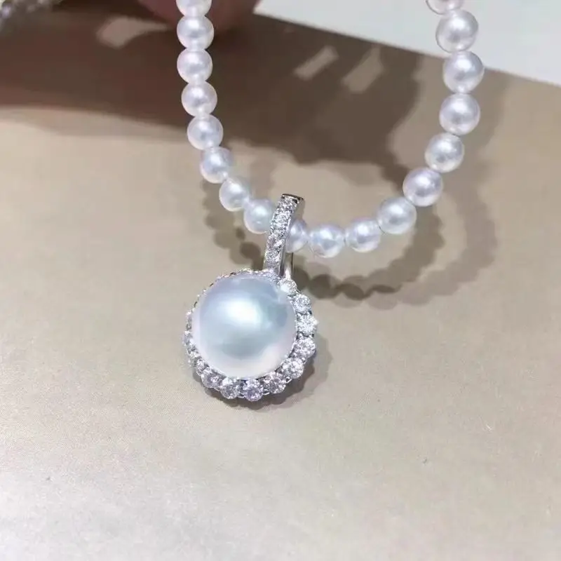Pearl Detachable Universal Buckle Necklace with Butterfly Design — feature 12