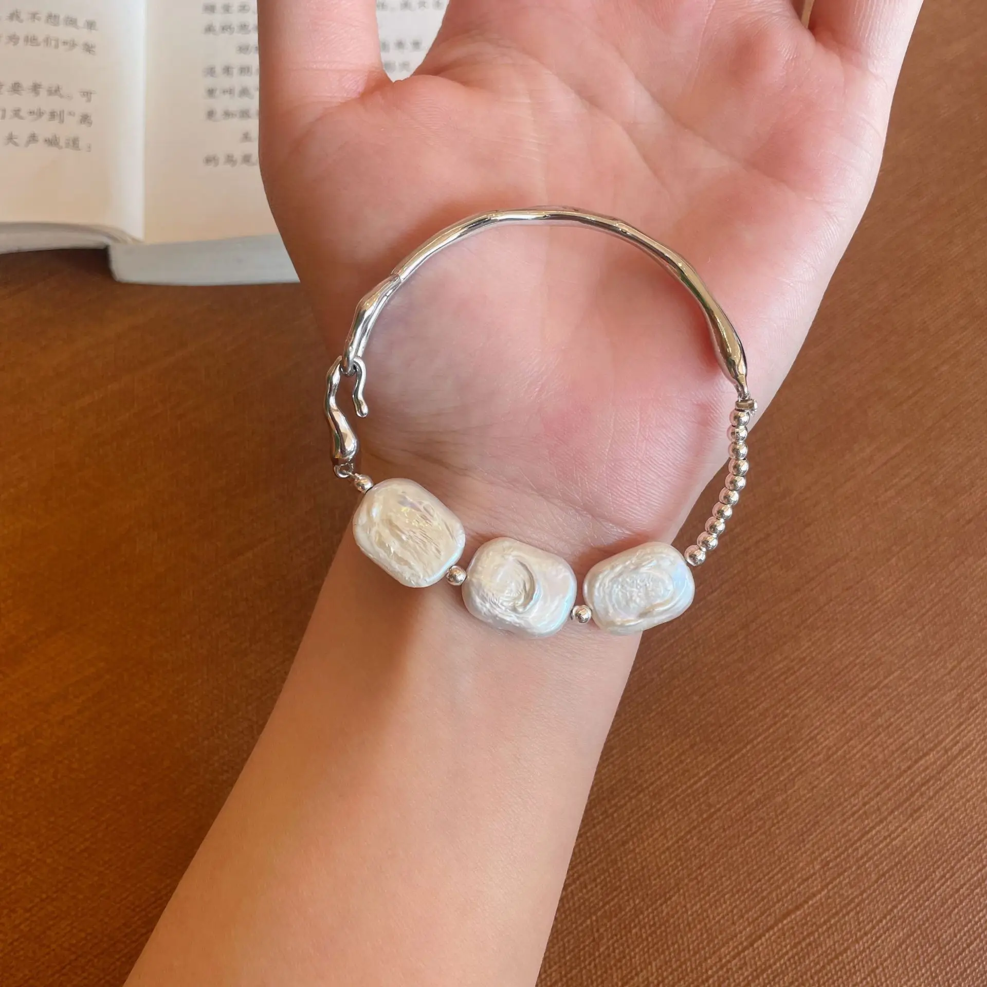 Silver Cold Goddess Day Bracelet with White Flowers - Image 5