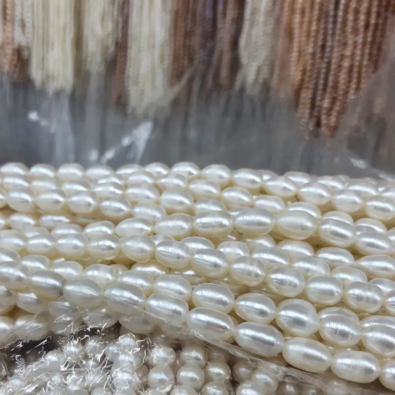 White Natural Pearl Beads 6-7mm Handmade String — feature 19