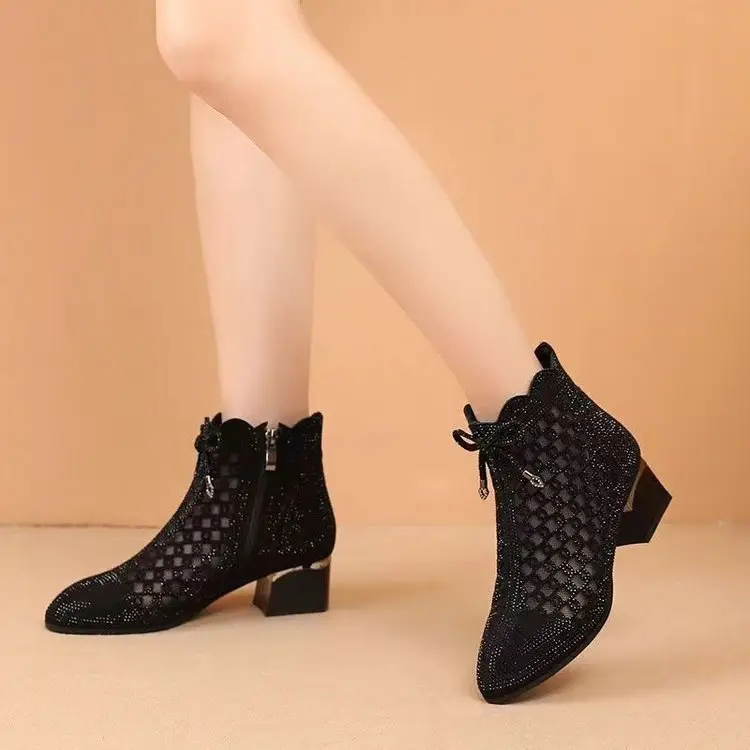 Black Chunky Heel Mesh Sandals for Women 2024 — feature 2