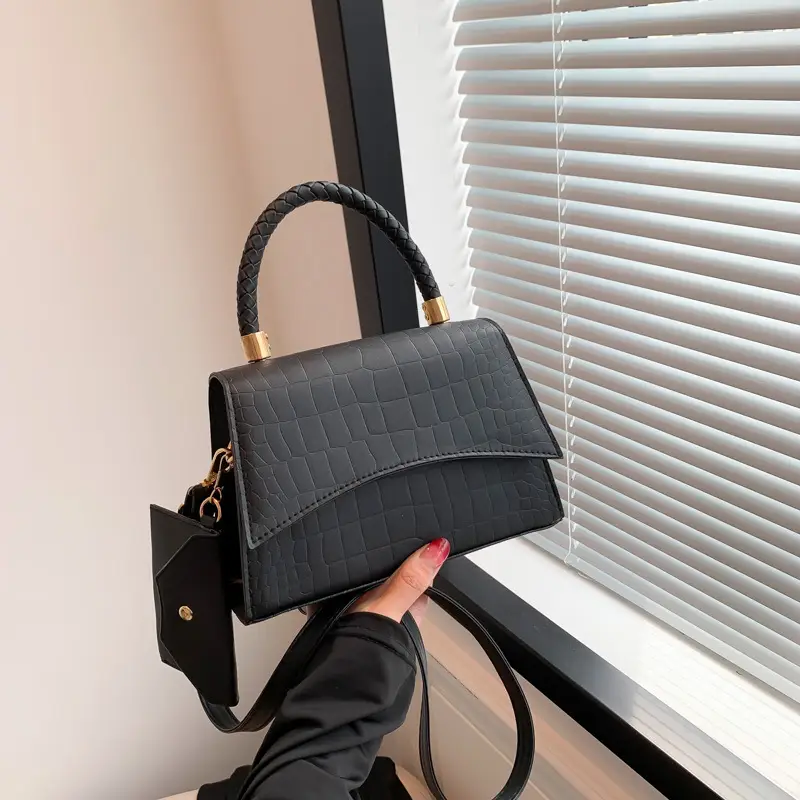 Green Texeled Crossbody Bag for Women 2024 Spring - Image 8