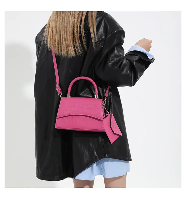 Green Texeled Crossbody Bag for Women 2024 Spring — feature 24