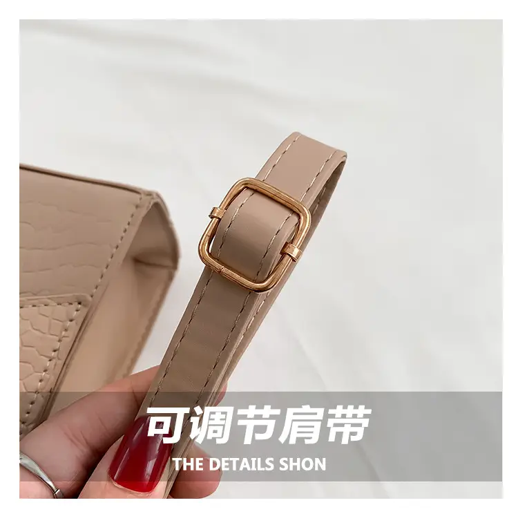 Green Texeled Crossbody Bag for Women 2024 Spring — feature 4