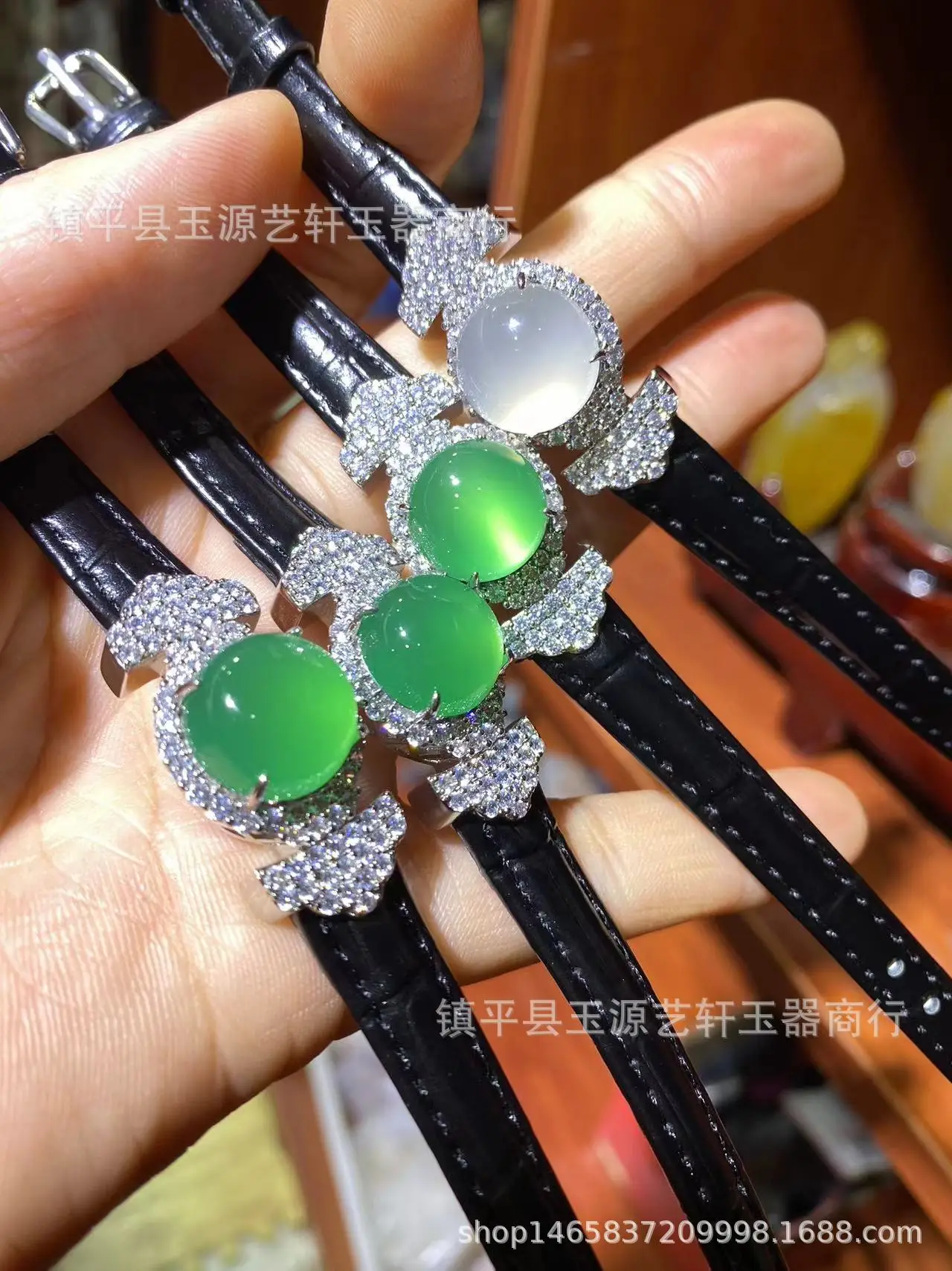Chinese Style Women's Wristband with Yang Green Agate & Silver Plated — feature 6