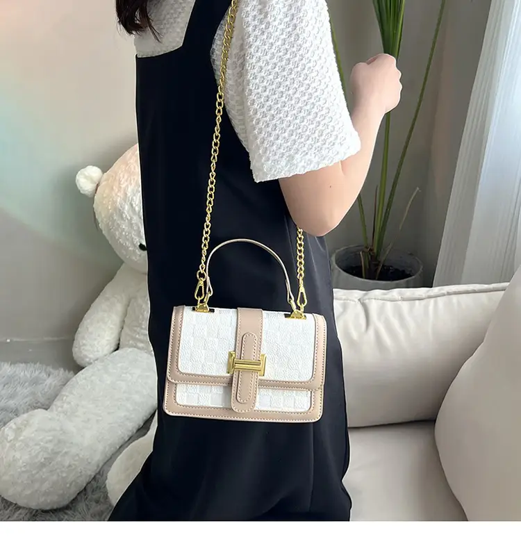 Black Velvet Square Handbag with Gold Chain for Women — feature 13