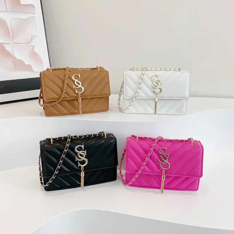 Women's tan quilted shoulder bag with chain strap - Image 8