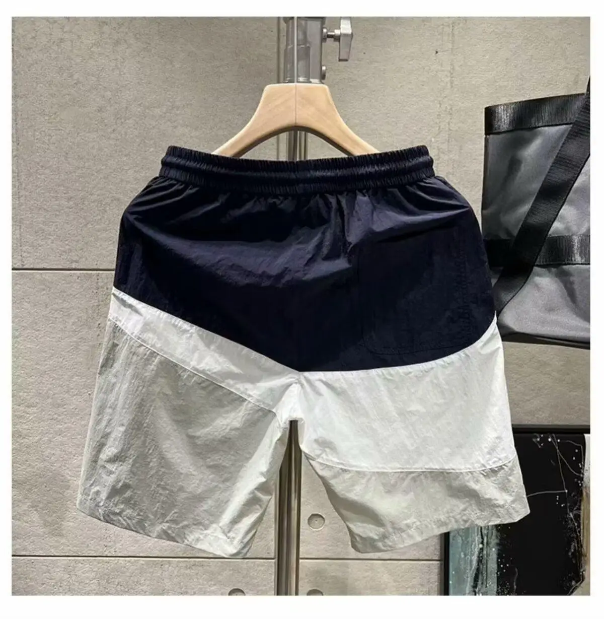 Men's White Black Athletic Shorts Quick-Drying Breathable — feature 4