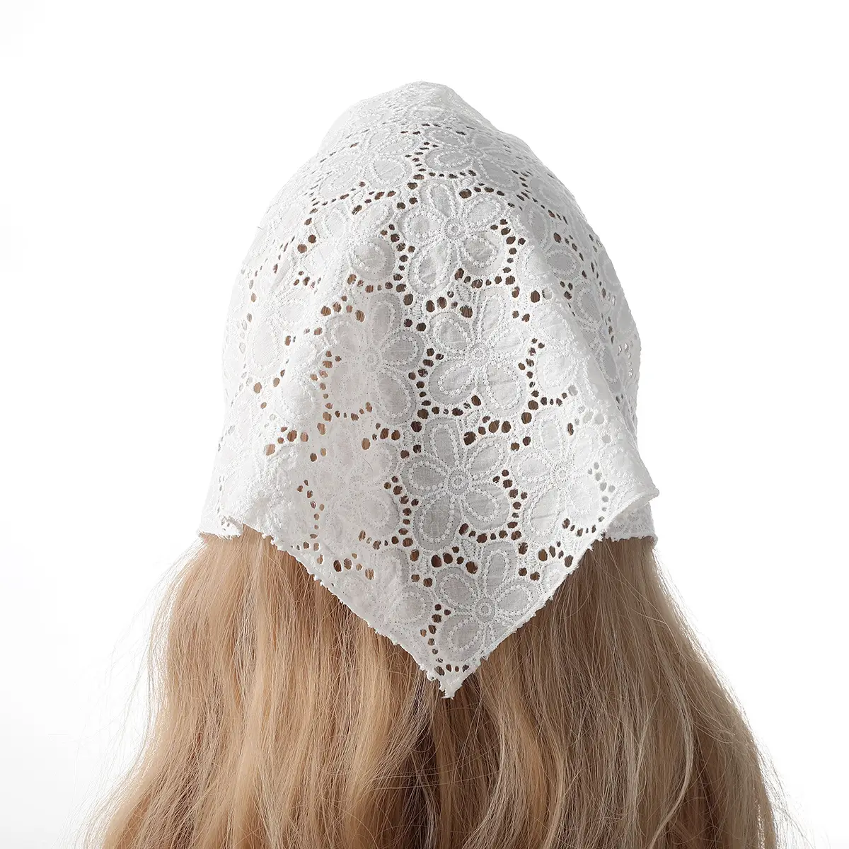 White Flower Lace Triangle Scarf for Girls — feature 9