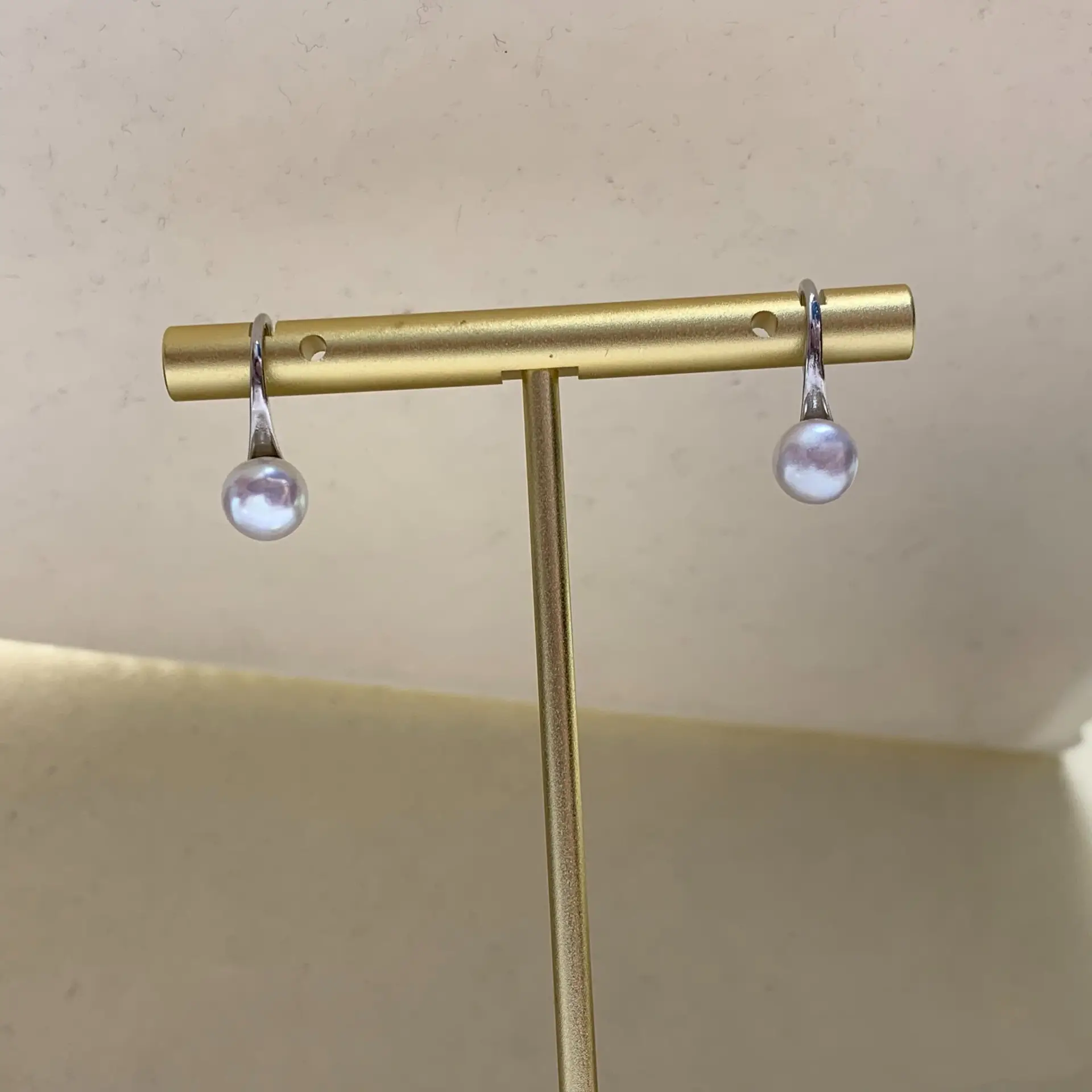 14K Gold Pearl Earrings for Women — feature 4