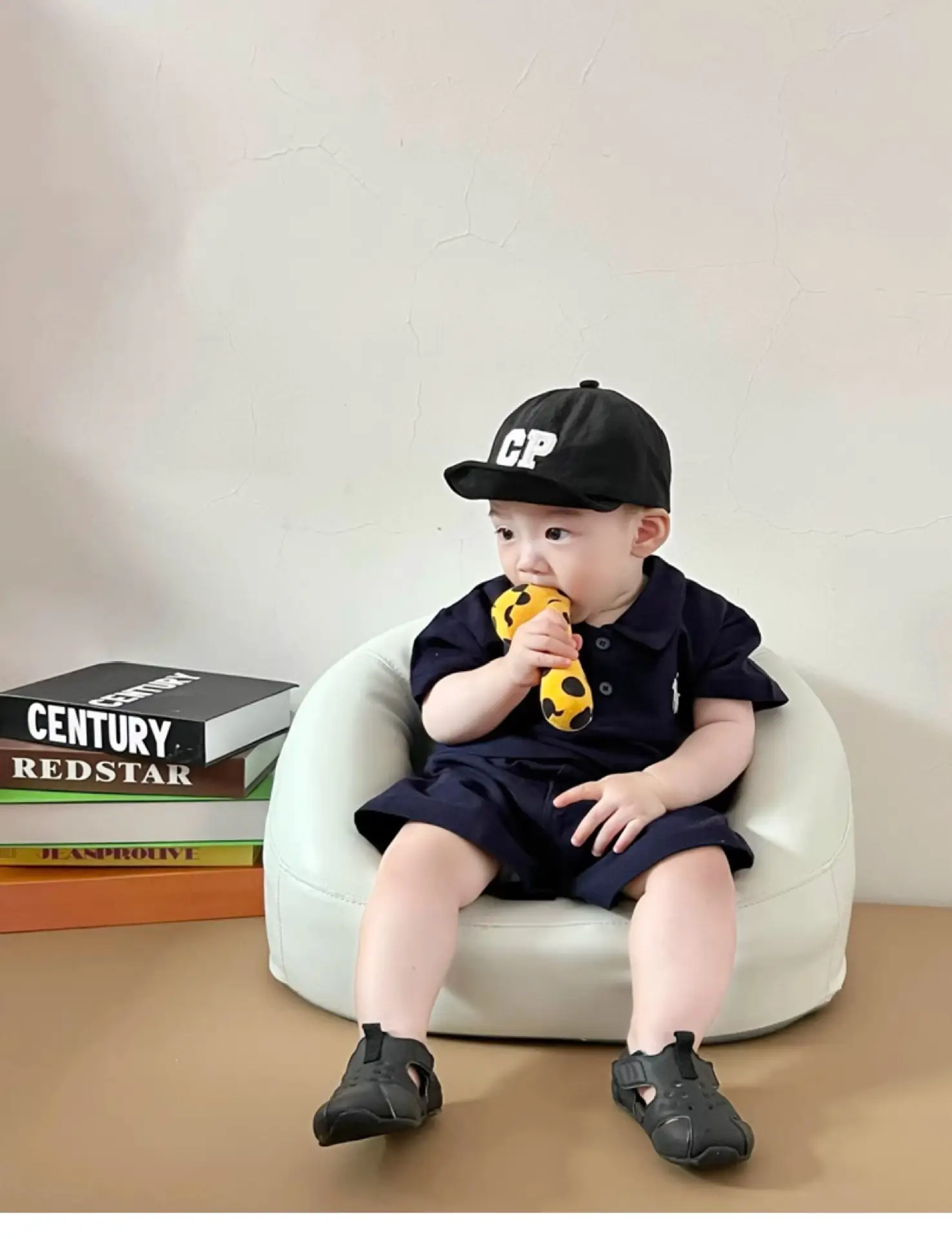 Baby Polo Shirt with Leopard Print Cap White — feature 11
