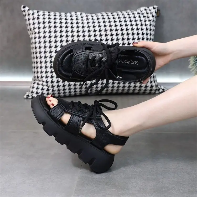 Leather sandals women's summer 2024 new fashion platform mid heel dress outer wear online celebrity Roman sandals