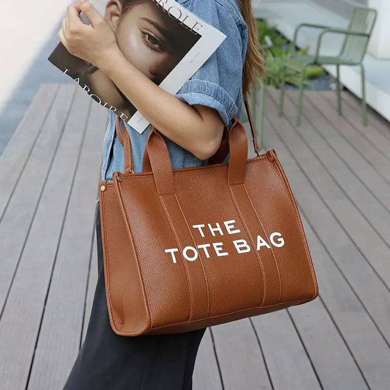 High-end Korean Letter Tote Bag Beige Lightweight Shoulder Bag - Image 2