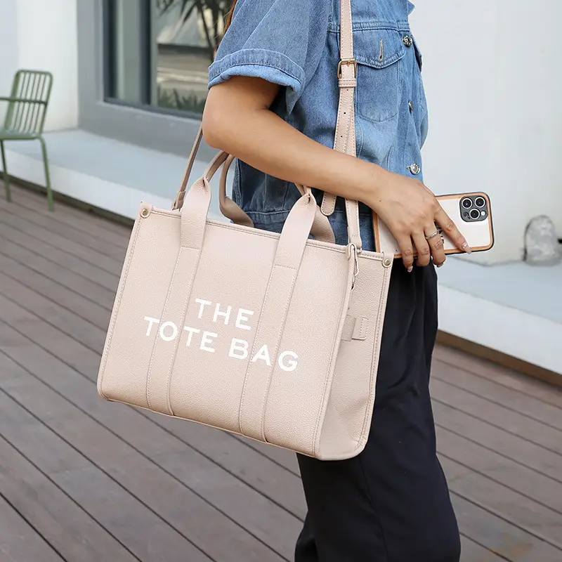 High-end Korean Letter Tote Bag Beige Lightweight Shoulder Bag - Image 3