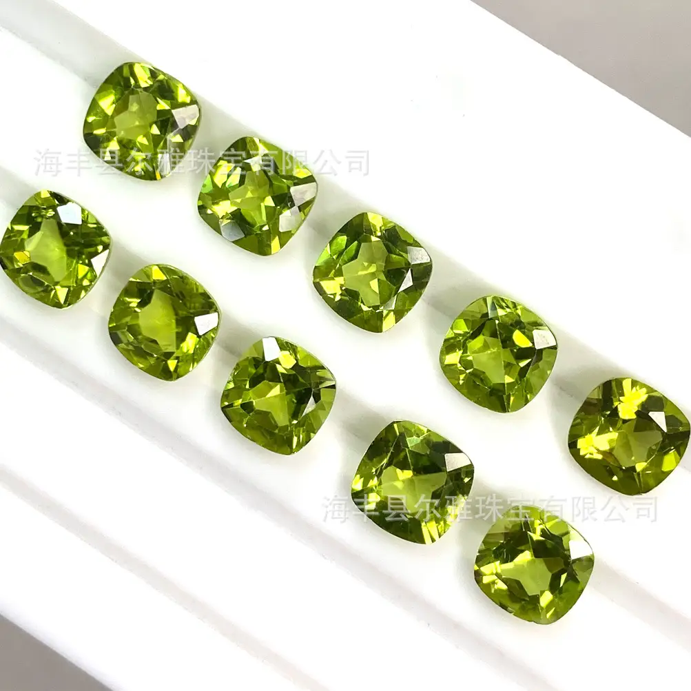Peridot Fat Square Faceted Ring with Green Gemstone Inlay - Image 3