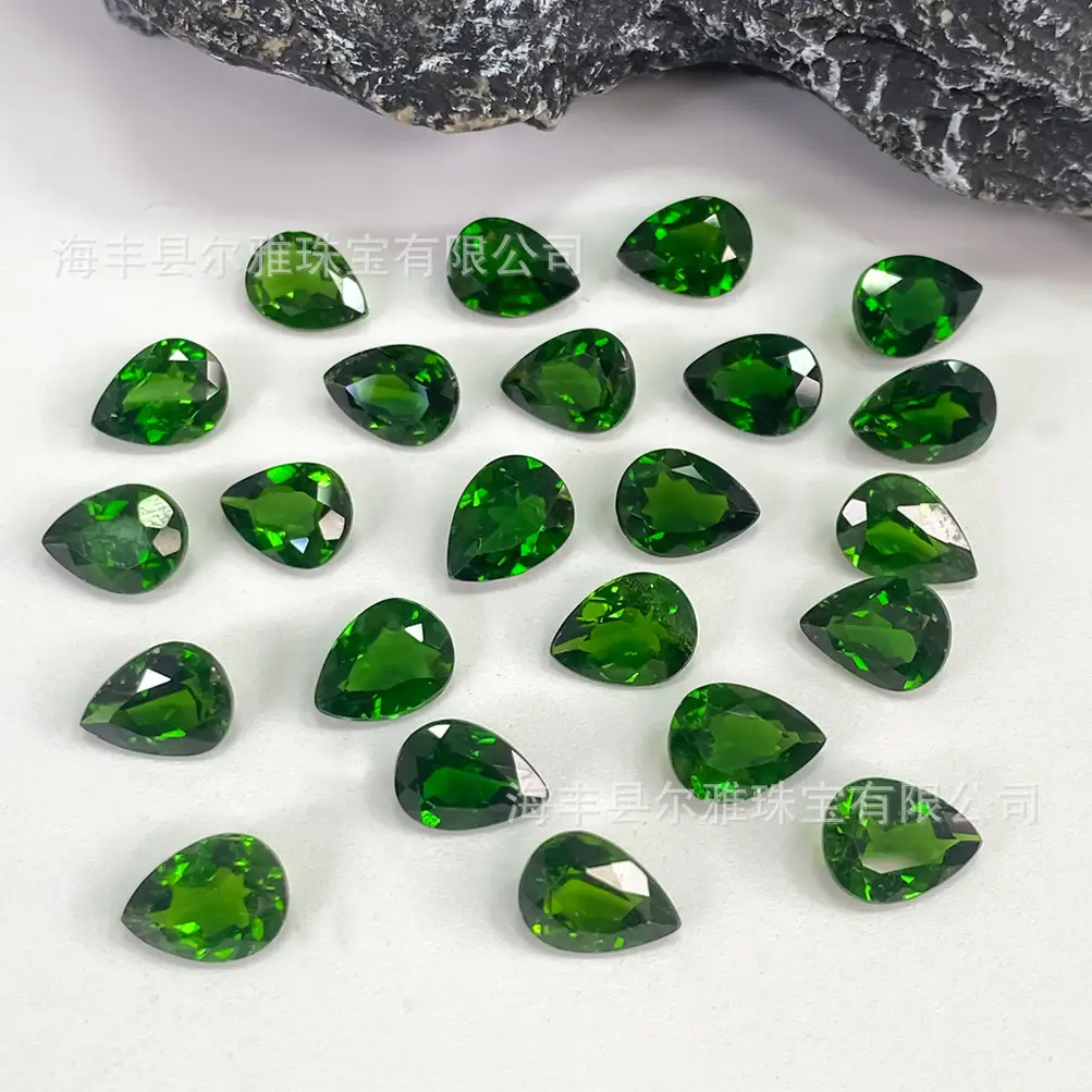 Natural Green Teardrop Cabochon Gemstones for Jewelry - Image 2