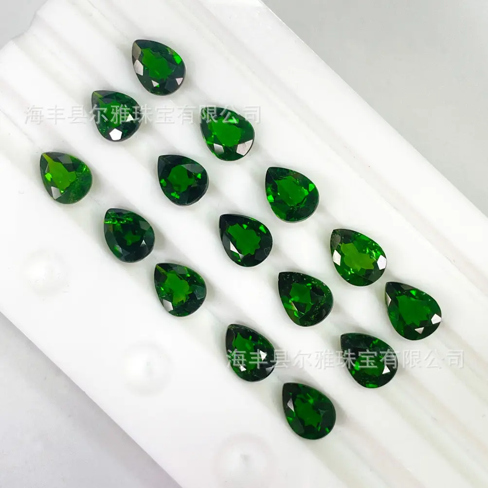 Natural Green Teardrop Cabochon Gemstones for Jewelry - Image 3