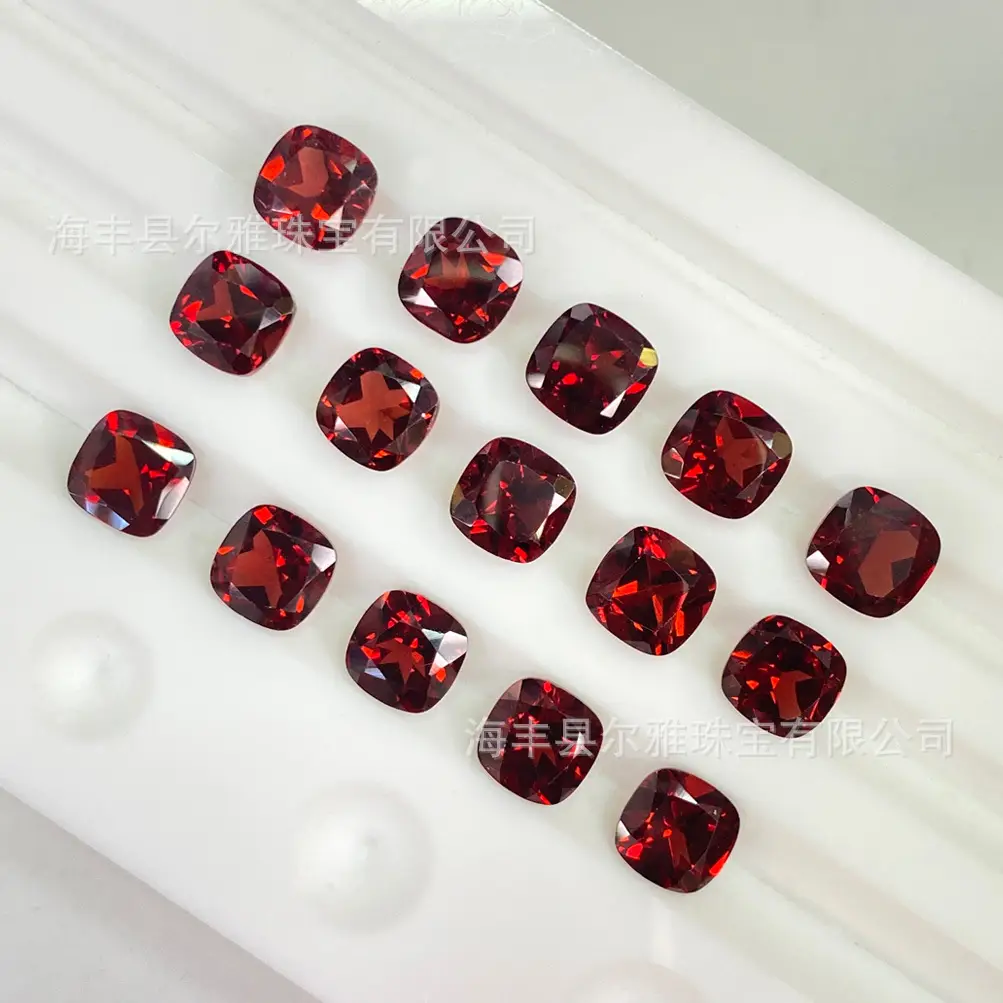 Natural Garnet Cabochon Earrings Necklace Set - Image 3