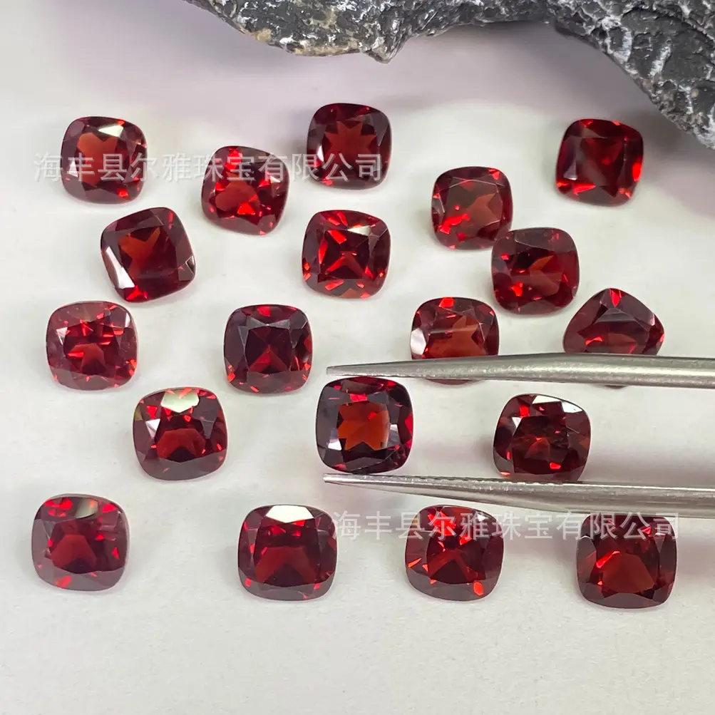 Natural Garnet Cabochon Earrings Necklace Set - Image 4