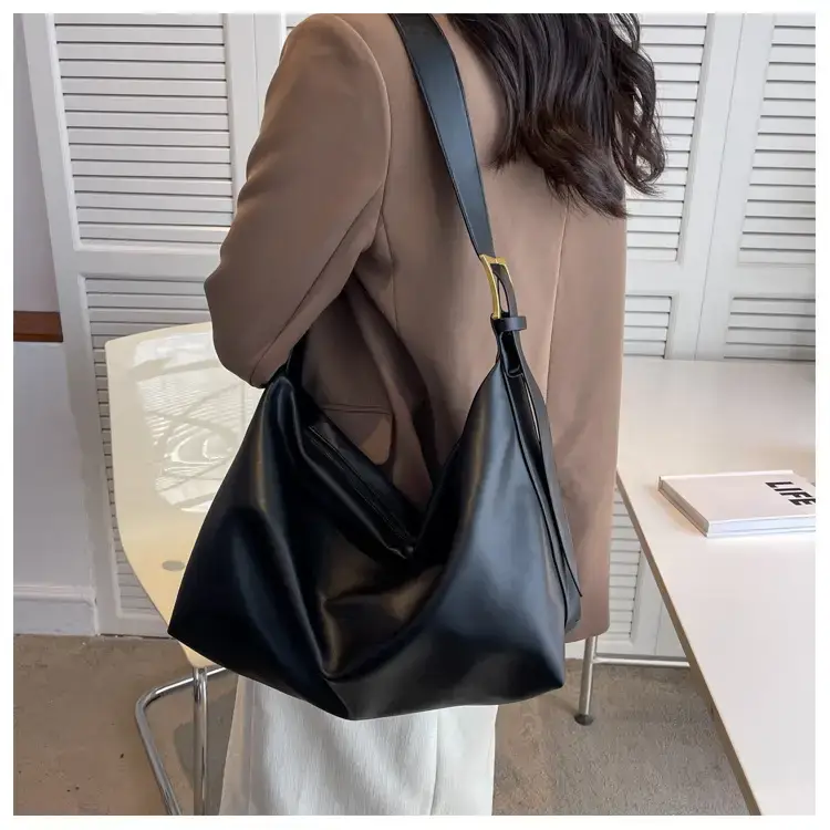 Women's Beige Soft Shoulder Bag 2024 New Fashion — feature 16