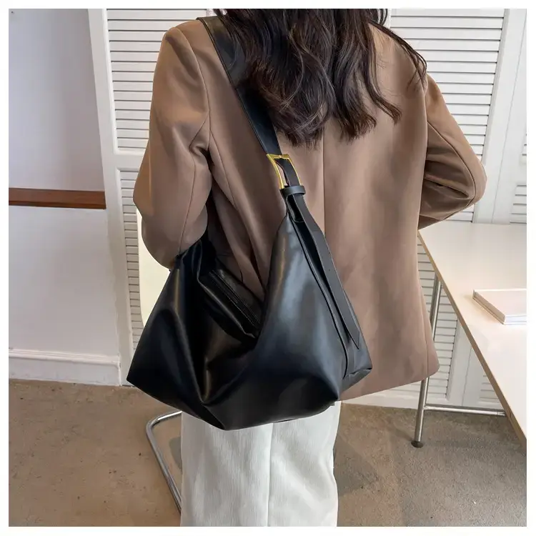 Women's Beige Soft Shoulder Bag 2024 New Fashion — feature 17