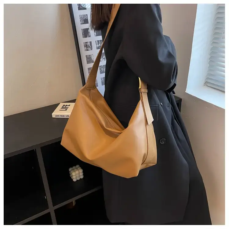 Women's Beige Soft Shoulder Bag 2024 New Fashion — feature 21