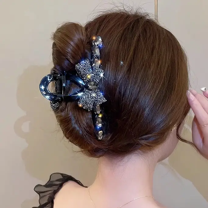 Full Diamond Bow Hair Clip for Women - Image 5