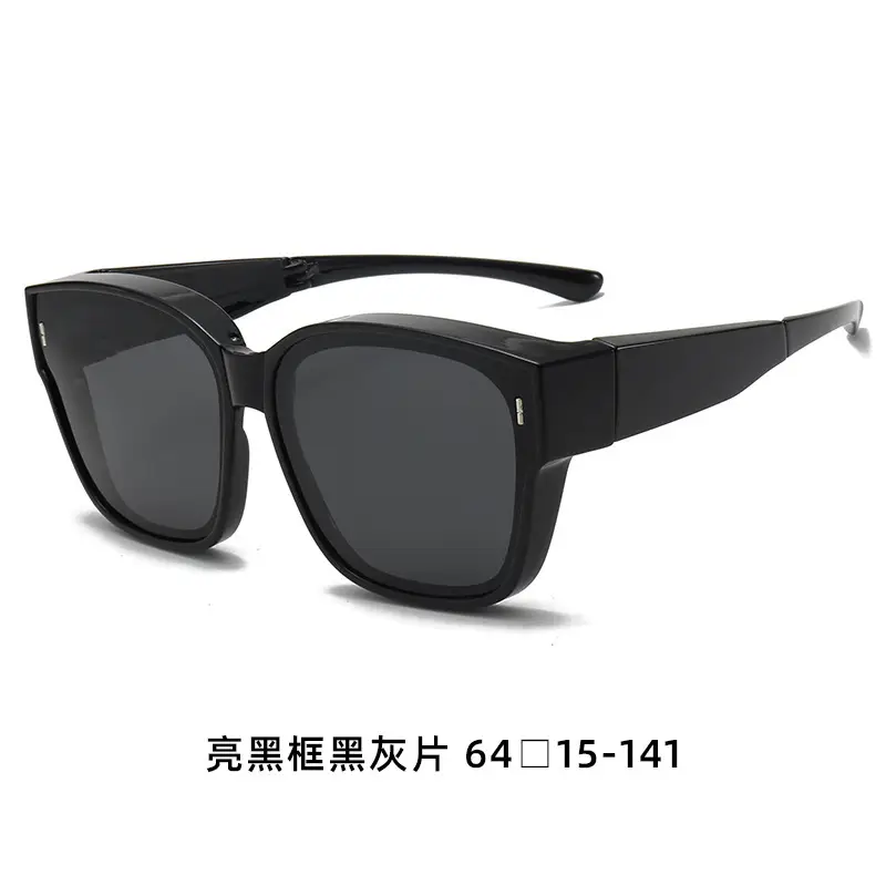 Men Polarized Sunglasses with Gold Frame & Brown Socks - Image 1