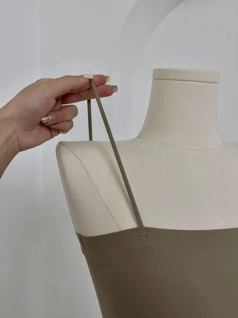 Summer fixed Cup Ice Silk beauty back small sling women's inner strap with chest pad one-piece anti-exposure seamless vest base — feature 11
