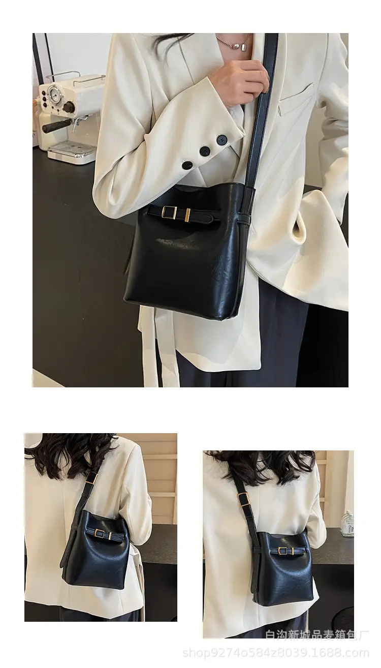 Black French Niche Retro Shoulder Bag Women 2026 — feature 9