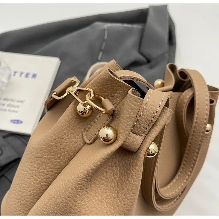 Women Retro Brown Bucket Bag with Crossbody Strap — feature 12