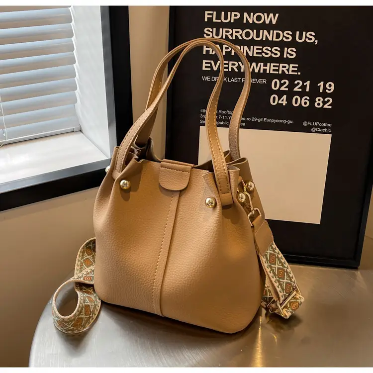 Women Retro Brown Bucket Bag with Crossbody Strap — feature 34