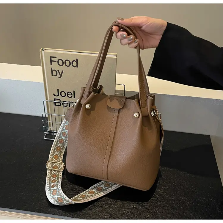 Women Retro Brown Bucket Bag with Crossbody Strap — feature 38