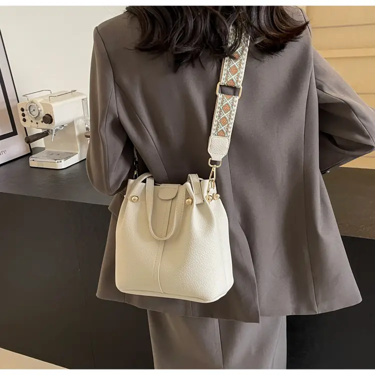 Women Retro Brown Bucket Bag with Crossbody Strap — feature 42