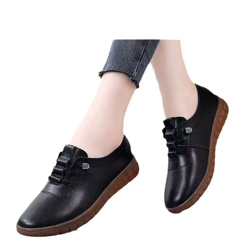 2024 New Spring single-layer shoes middle-aged and elderly non-slip peas shoes mother shoes soft bottom soft surface wholesale one-piece delivery - Image 7