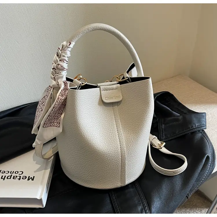 Pink Velvet Hand Bag for Women 2024 — feature 18