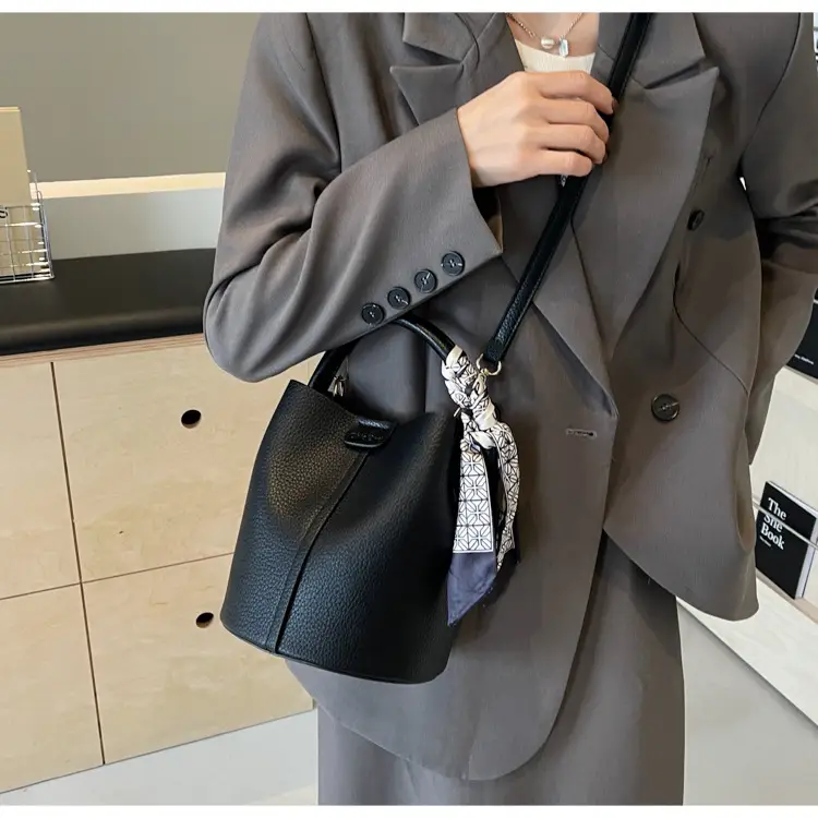 Pink Velvet Hand Bag for Women 2024 — feature 23